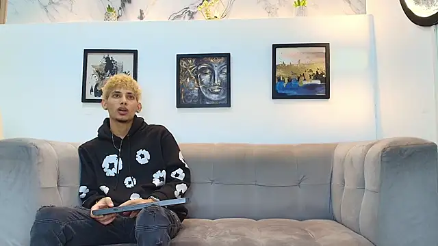 YOUNG_BOYS_HELL webcam