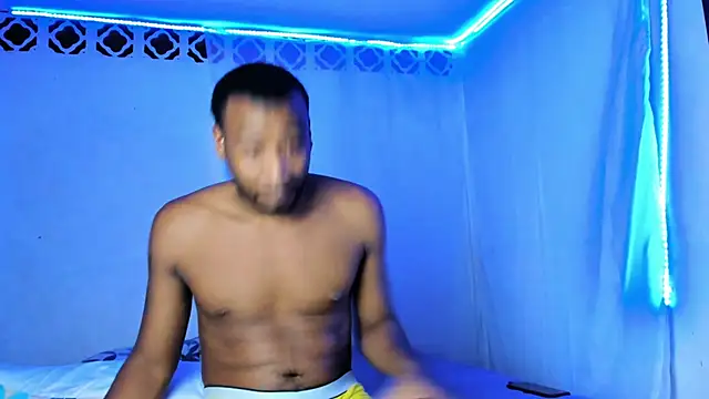 Cherry_Chocolate webcam