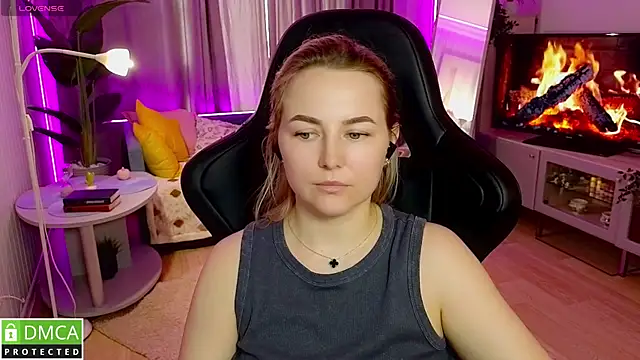 Mira_Mermayd webcam