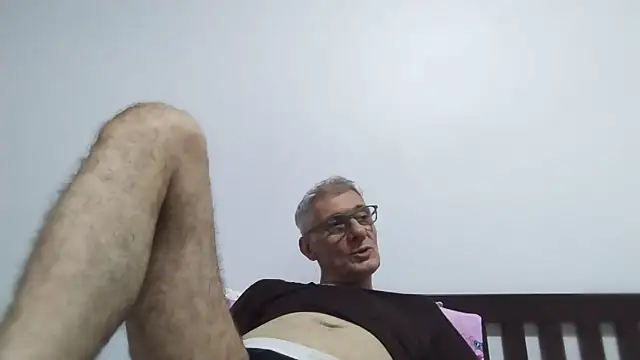 BIGUNCUTHARDCOCK webcam