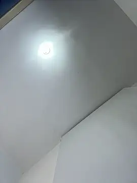 Ivelleee_ webcam
