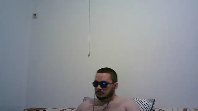 Black_Scorpion91 webcam