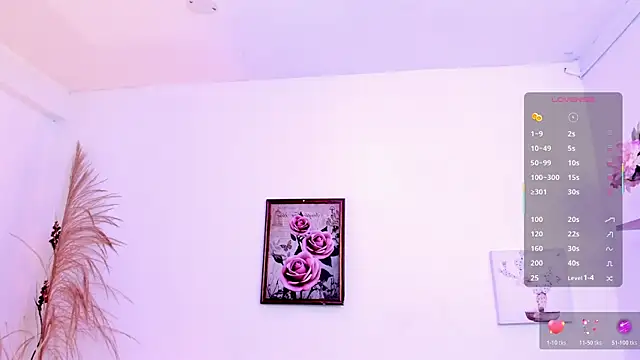 EmmaMyers1 webcam