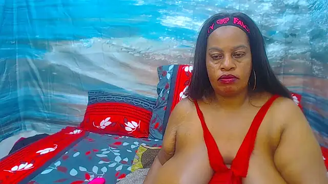 MatureTemptress webcam