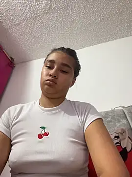 I_Samanthaa webcam