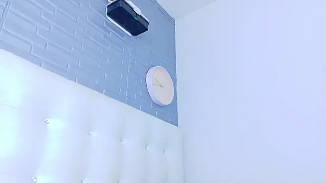 pervert_shydoll1 webcam