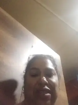 Megansquirt69 webcam