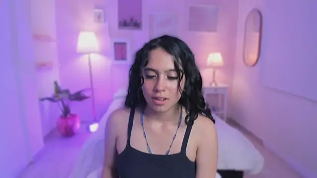 Kimdyy_ webcam