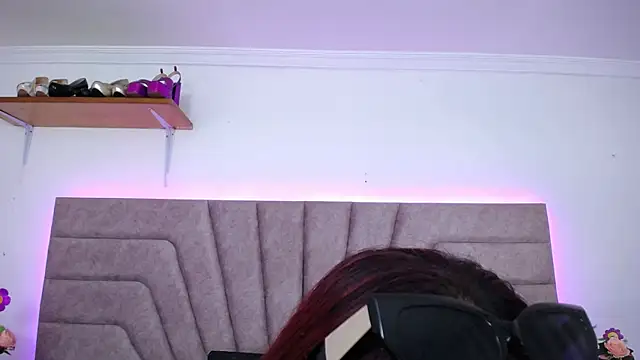 Jessica_Kraftt webcam