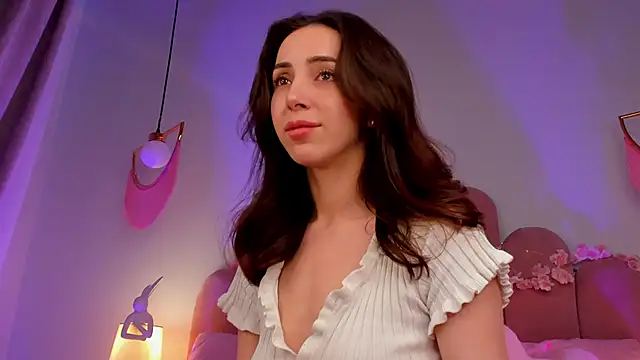elsayoung (F young) - lotion on ass /rubbing panty in doggy