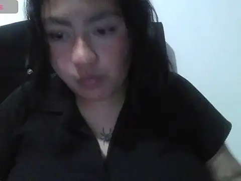 Alaia_moretti webcam