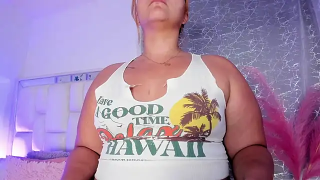 LeahxBarker webcam