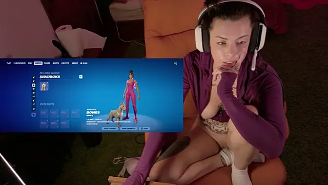 GennaJames webcam