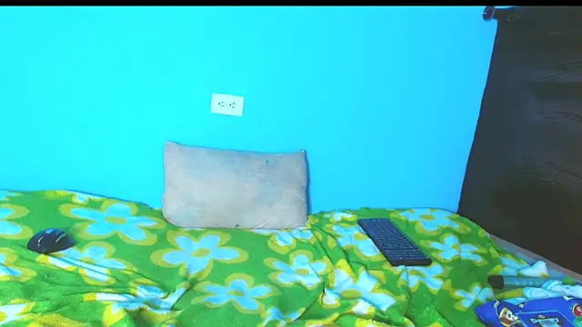 xxxsarahot250316 webcam