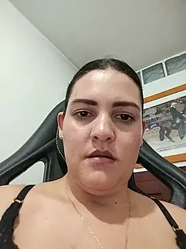 Mia_Hampton