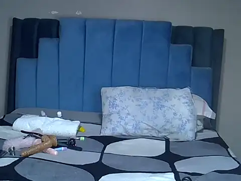 melanin_moon webcam