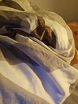 sensualman90 webcam