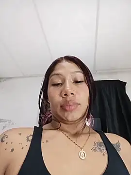 Rous-squir live sex cam