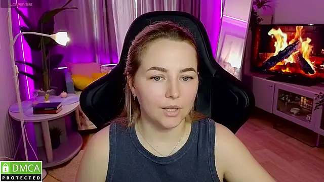 Mira_Mermayd webcam