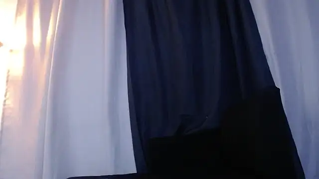 Cealmae - Trans webcam sex chat