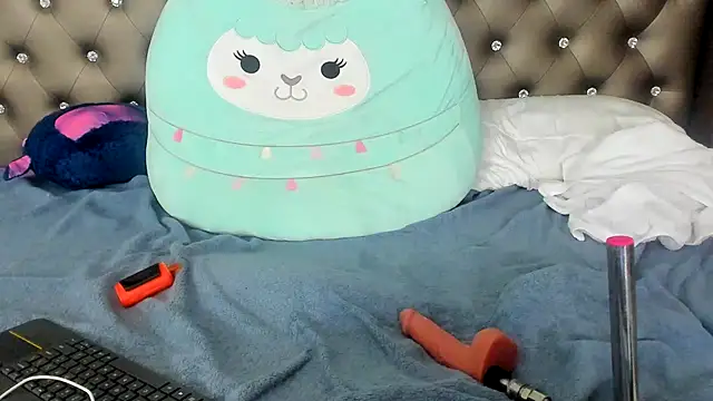 NadiaLyla webcam