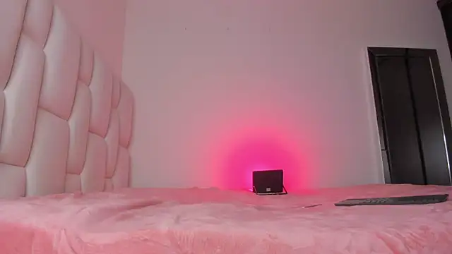 k1ttyerotica webcam