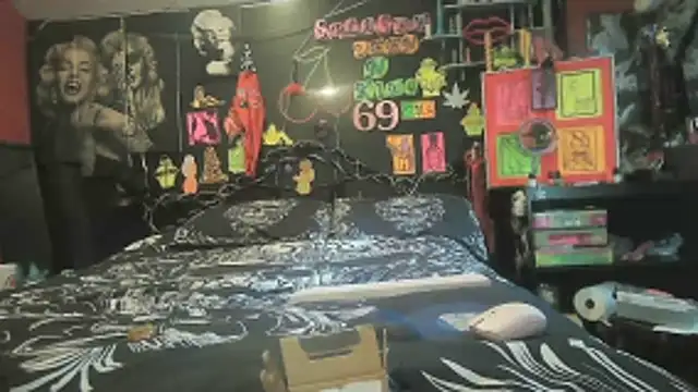 Splash_Queen420 webcam