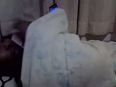 Booty_Lolah18 webcam