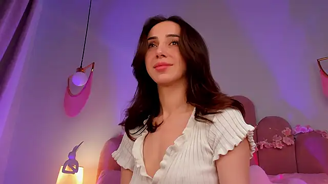 elsayoung (F young) - lotion on ass /rubbing panty in doggy