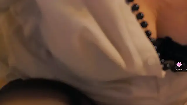 HypnotikCate webcam