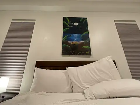 cumslowforu webcam