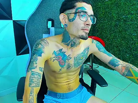 Boy_tatto77 webcam
