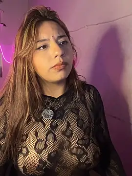 venus_aura (F young) - plug anal + control lush 5min