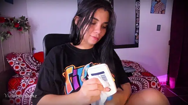 victoriaasaenz_ webcam