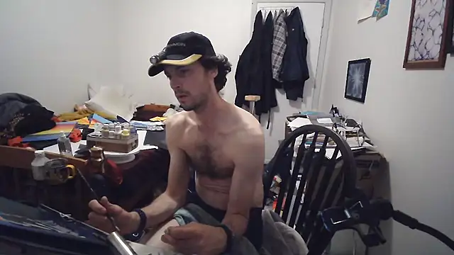 JohnnyMoves webcam