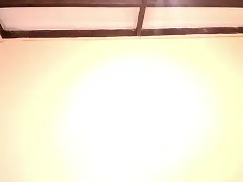 queen_bootyxxx - Queen_BootyXXX's free webcam - UK Sex Cams