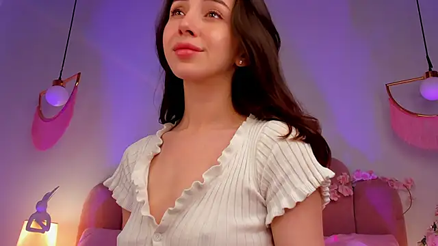 elsayoung (F young) - lotion on ass /rubbing panty in doggy