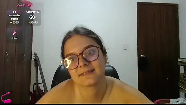MadieeLorez webcam