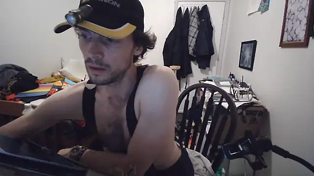 JohnnyMoves webcam
