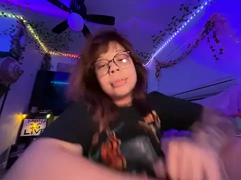 moan4mona