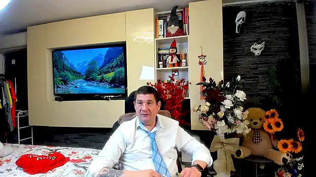 SpartacusDaddy48 webcam