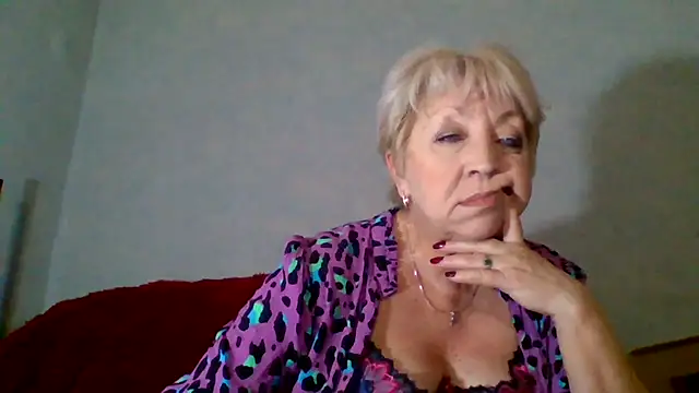 DianaQDream webcam