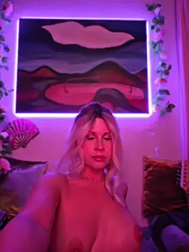 ItsAuroraBorealis webcam