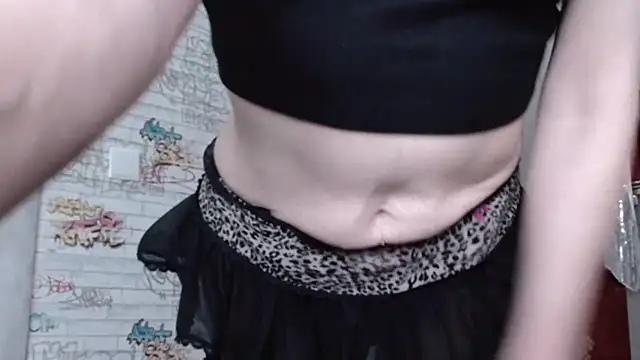 DebraMilf webcam