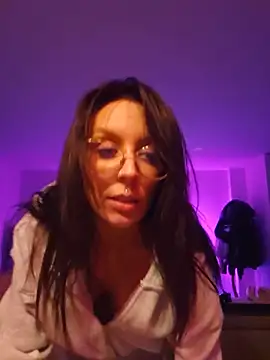 LilyOrion webcam
