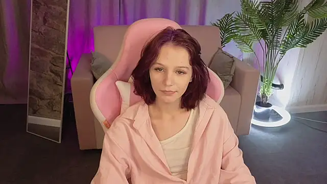 AliceJohansone webcam