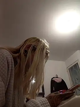 sofigirlgold webcam