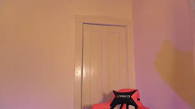 switchykitty webcam