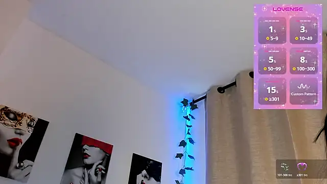 Rebeca_Marchetti webcam