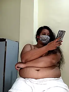 Mallika-collage webcam stripchat model stream image